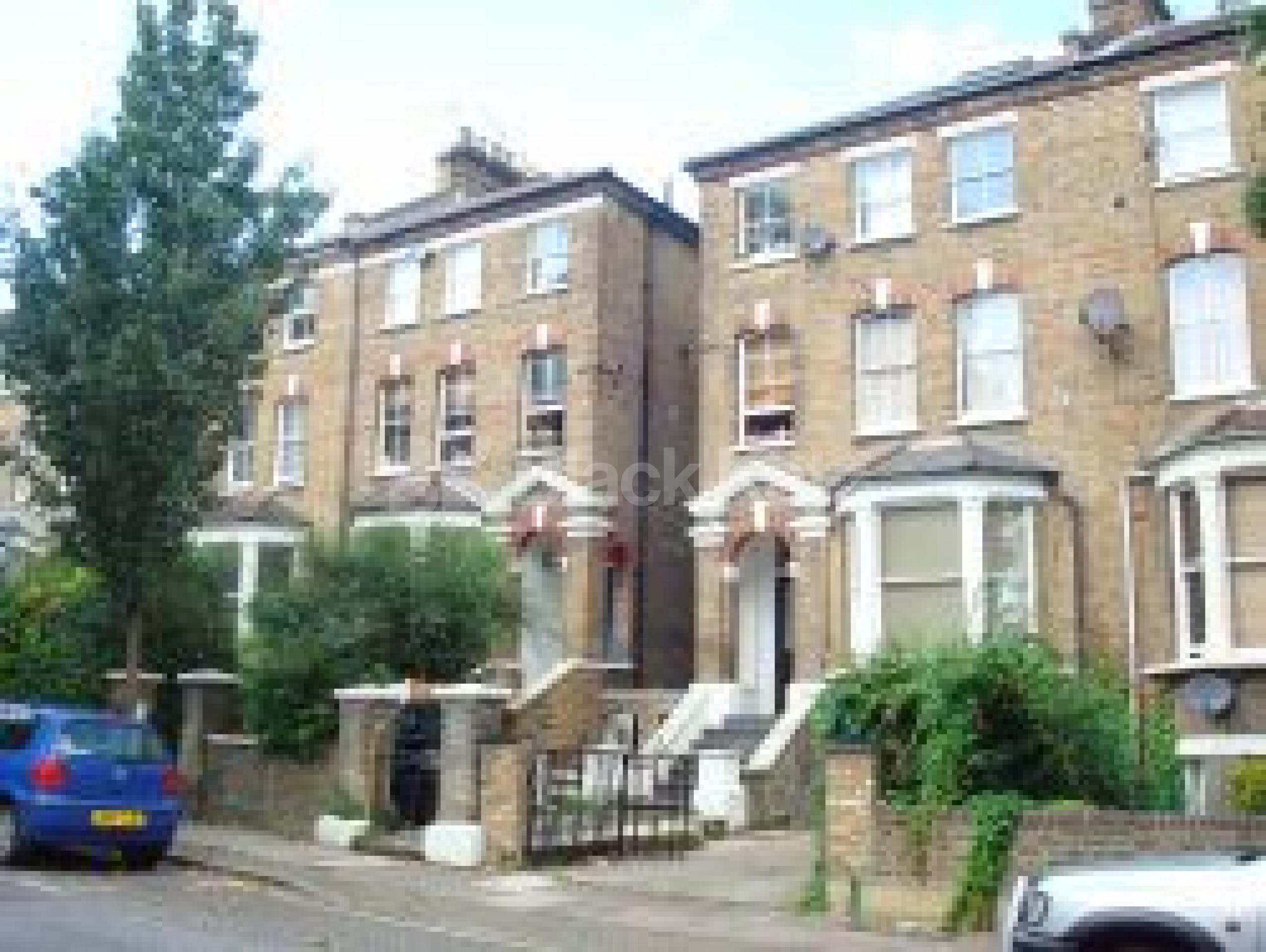 			New Instruciton, 2 Bedroom, 1 bath, 1 reception Flat			 Hartham Road, HILLMARTON CONSERVATION N7